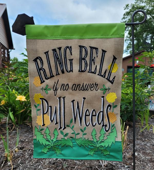 Pull the Weeds @ Tena Felts